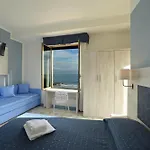 Delfino 3* Laigueglia