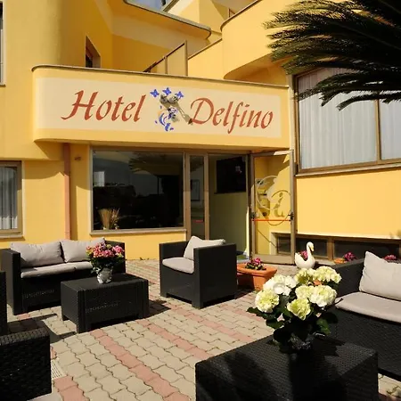 Hotell Delfino 3*