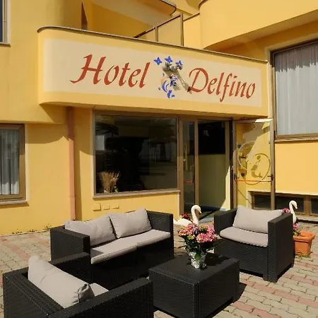 Delfino Отель 3*